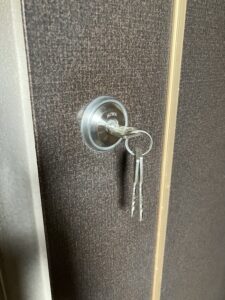 交換後の補助錠