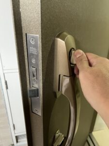 事例紹介｜マンション玄関ドア施錠不具合｜鍵屋カギ丸名古屋本部の画像