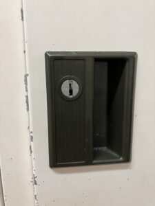 名古屋市|会社ロッカーの鍵紛失による解錠対応しましたの画像